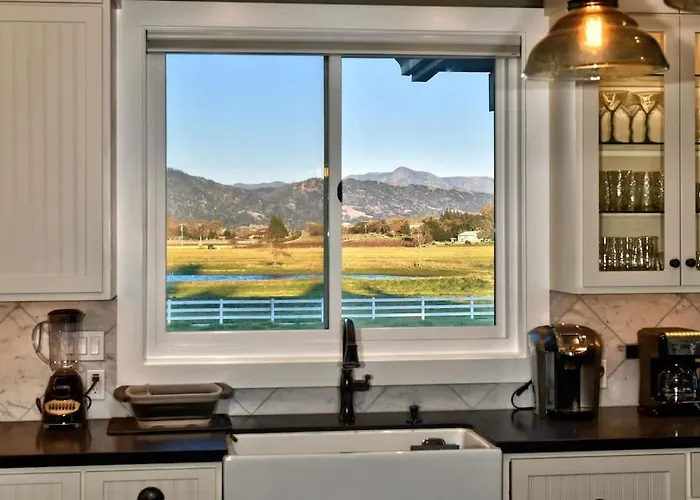 Sanctuary Estate - Wine Tastings Included